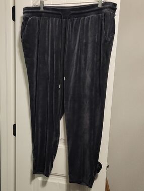 Livi Active Black Velvet Track Pants with Drawstring
